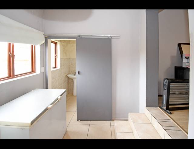 3 BEDROOM HOUSE FOR SALE IN CRAIGAVON